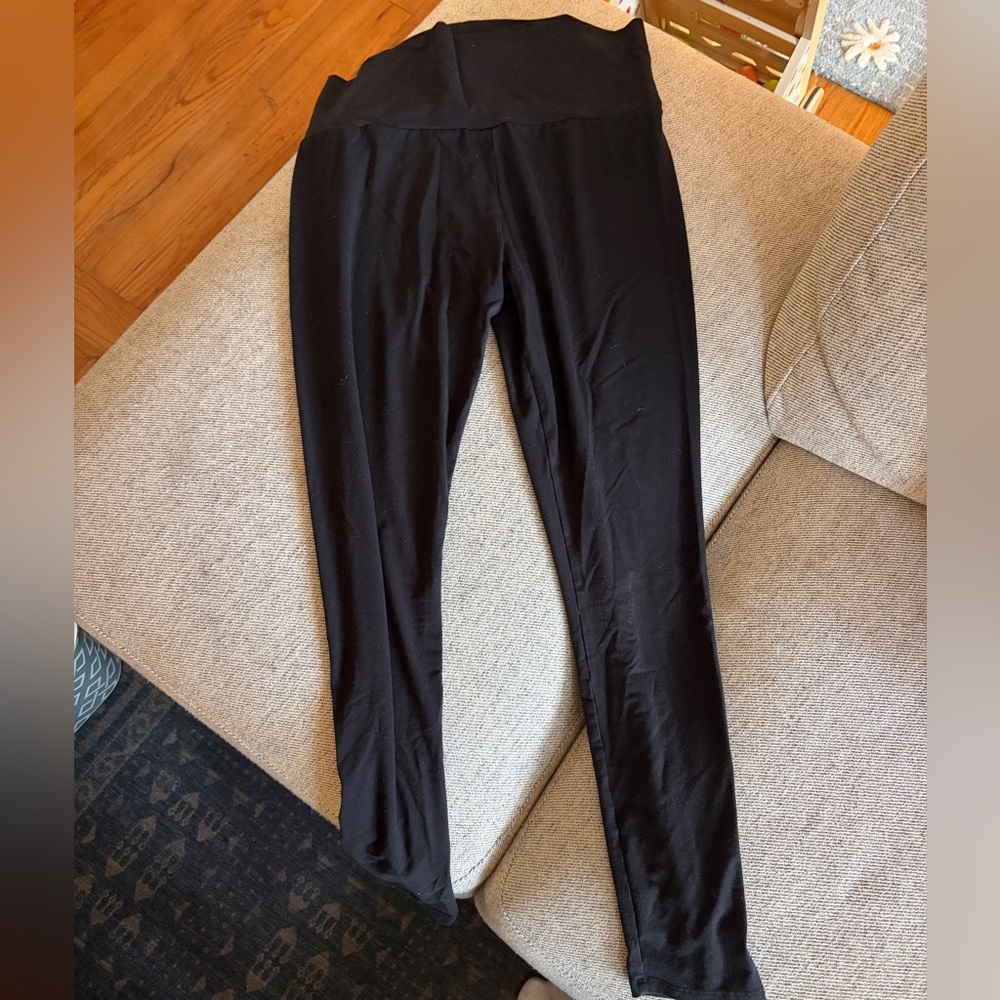Hatch maternity Black Women's Leggings x2 size medium